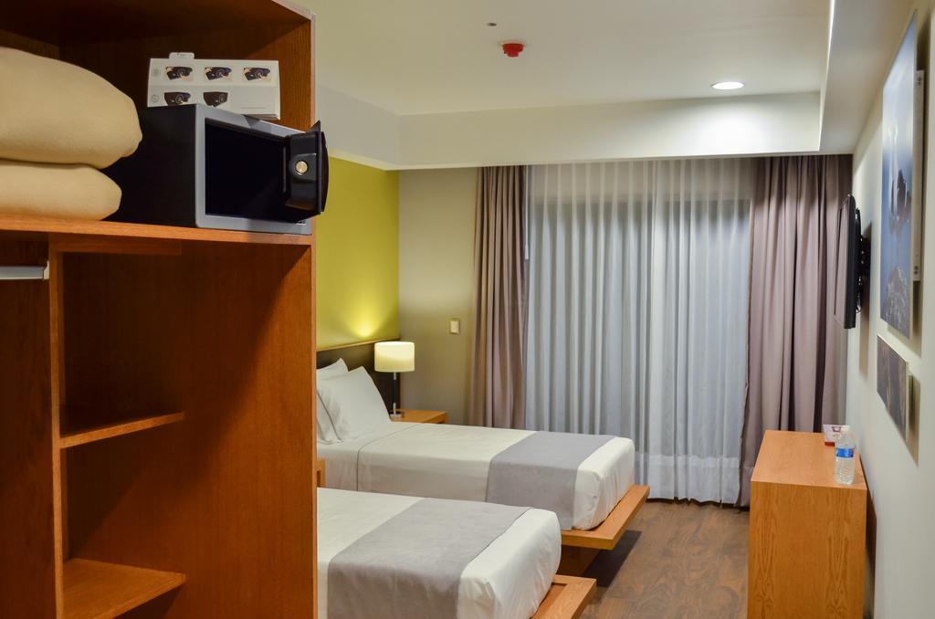 Concept Hotel 사모라 데 이달고 객실 사진